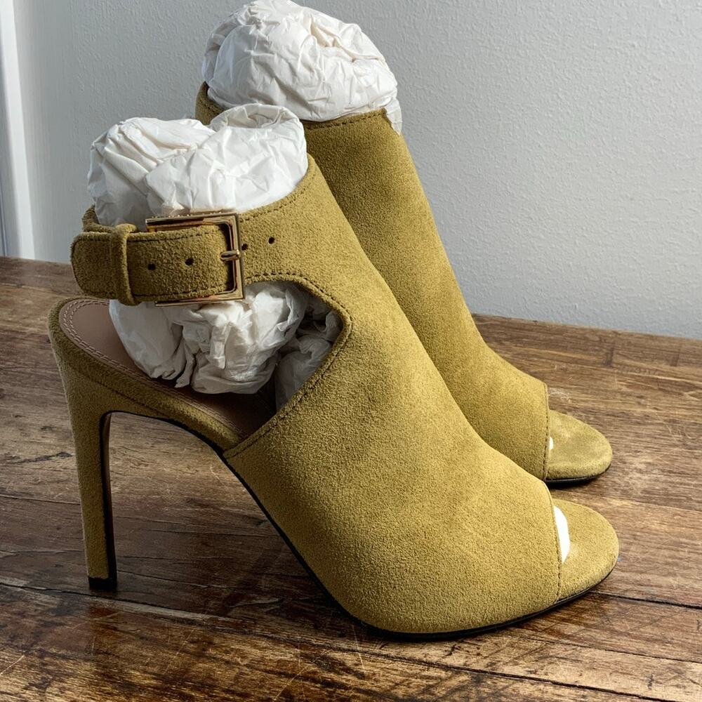 Tory Burch green suede open-toe ankle‎ strap heels size 8